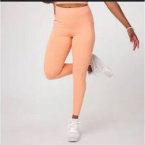 Tone It Up Pick Me‎ Up Leggings Peach Side Pockets
